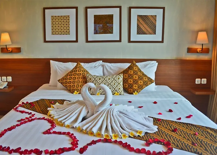 فندق Cove Tevana 4*