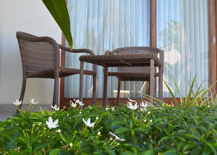 Cove Tevana Hotel