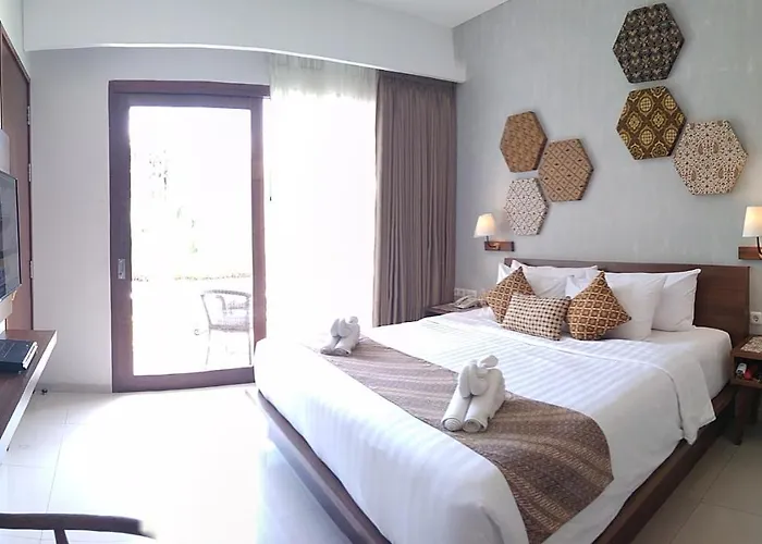 فندق Cove Tevana 4*